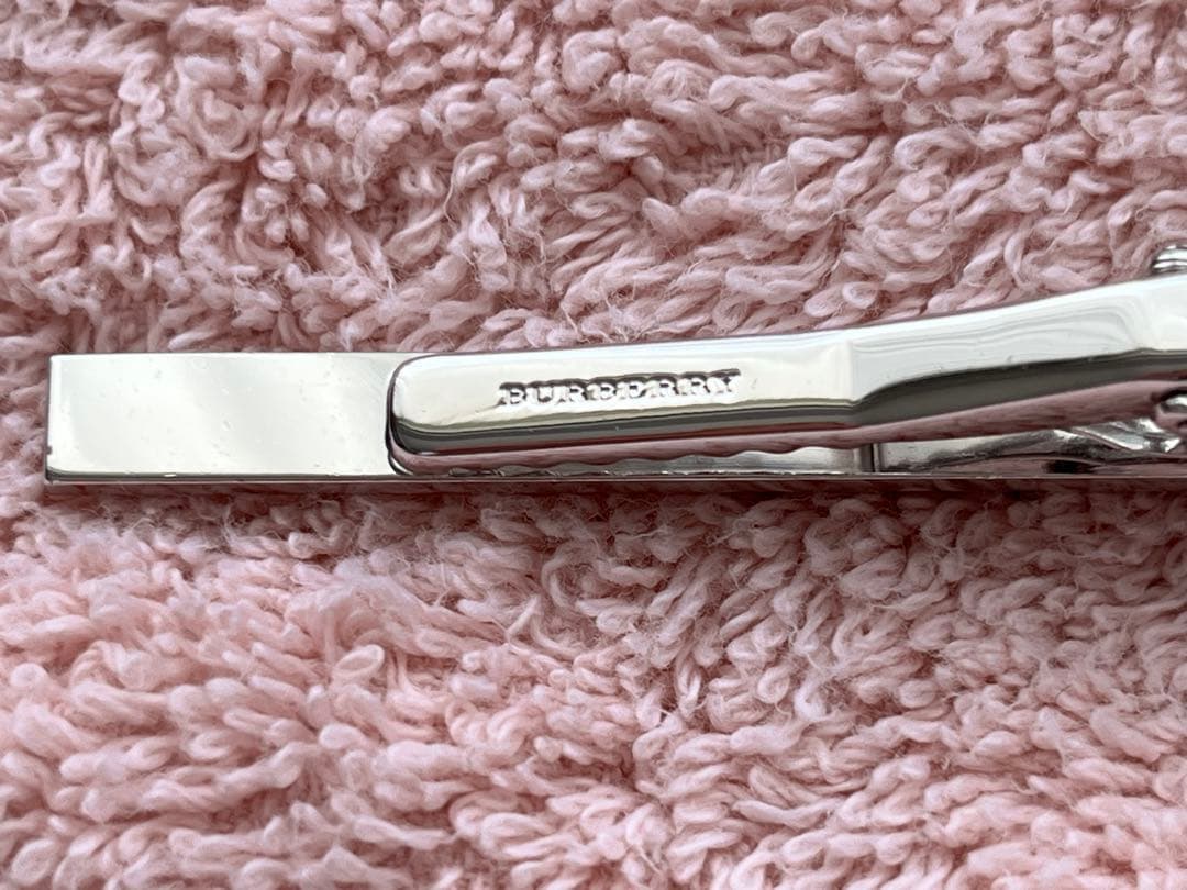 BURBERRY カフス＆ネクタイピン セット シルバー 高級アクセ