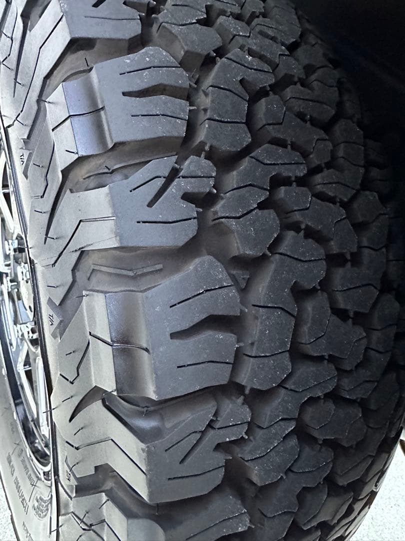 EZO　BFGoodrich All-Terrain 285/70 R17