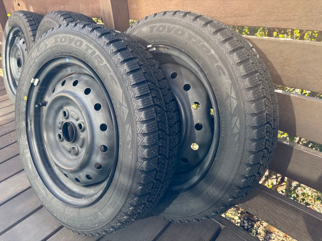 【4本】未使用　トーヨー GIZ2 155/65R14 スタッドレス ホイール付